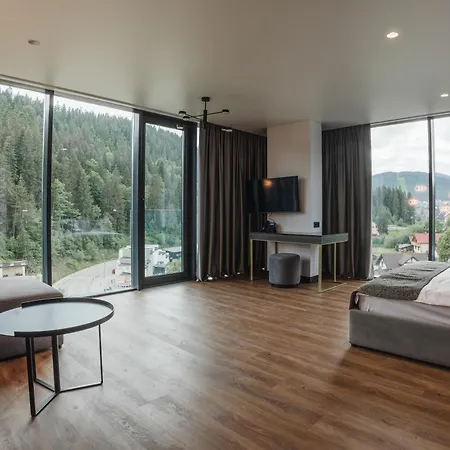 Eterna & By Fomich Hotel