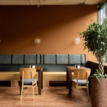 Eterna & By Fomich Hotel Palyanytsya