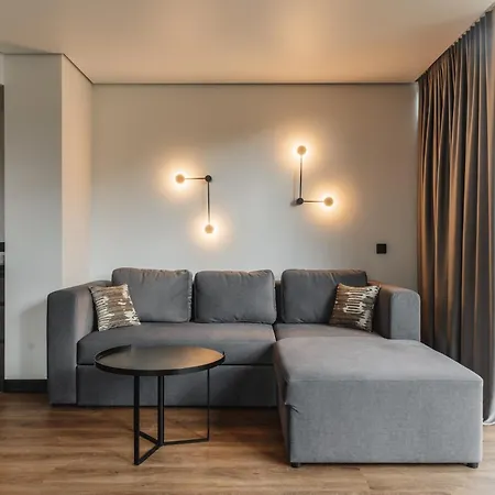 Hotel Eterna & By Fomich